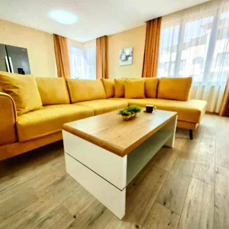 The Azure Haven 2br By The Sea Lägenhet *