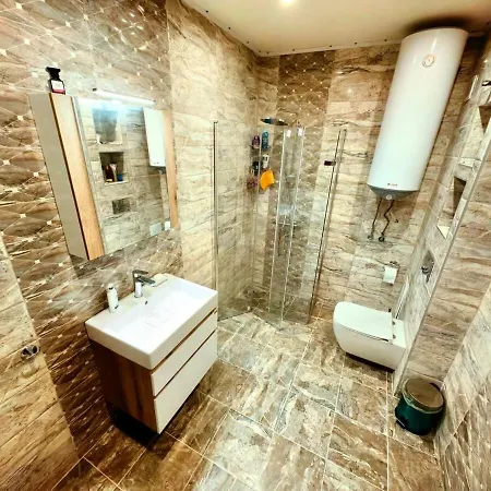 The Azure Haven 2br By The Sea Lägenhet Varna