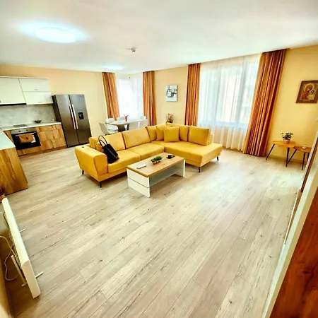 The Azure Haven 2br By The Sea *