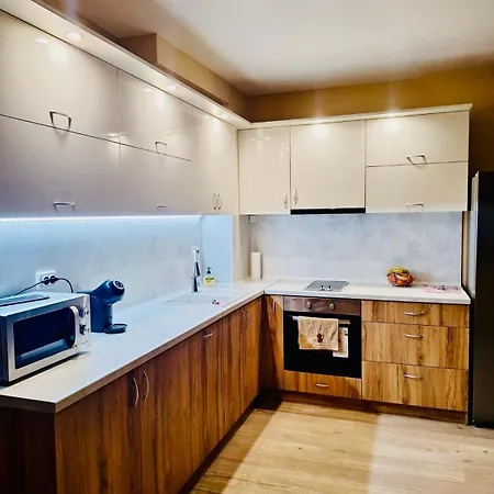 The Azure Haven 2br By The Sea *